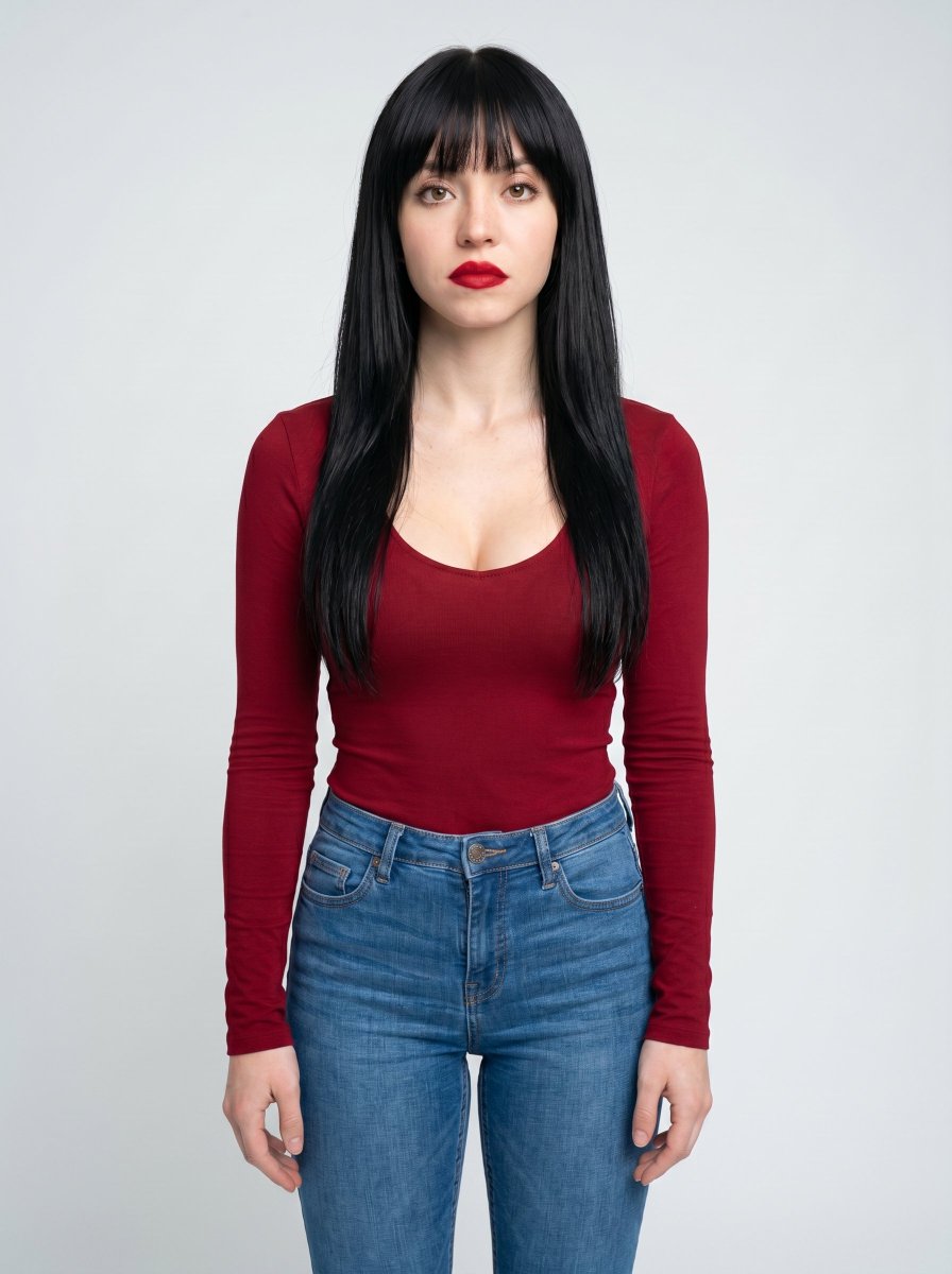 Sydney Sweeney Nano Banana pro via Hailuo { "prompt": "Ultra-realistic studio portrait of a Sydn...