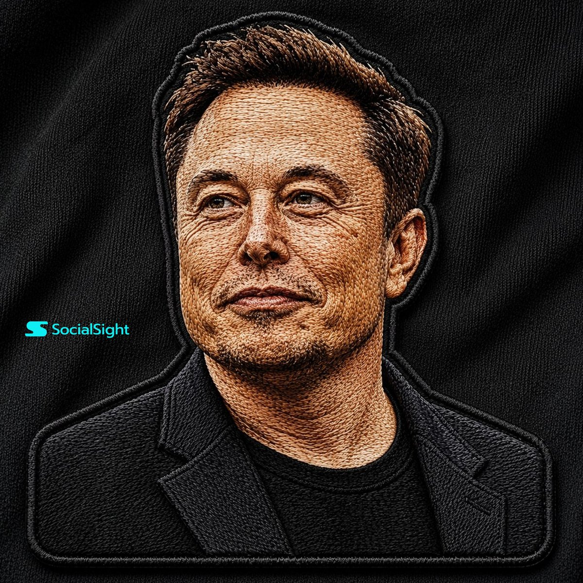 “特写肖像转化为精致的刺绣艺术作品，面部特征上呈现逼真的线缝效果，层次分明的棉质纹理，手工缝制贴布美学，可见的面料纤维质感，时装大片打光，高端街头服饰广告大片风格”
